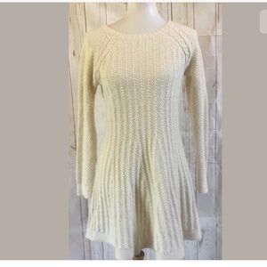 HOLLISTER Ivory Soft Sweater Dress Tunic Top